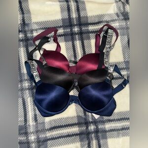 Set of three - Victoria's Secret Bombshell Bra size 32B